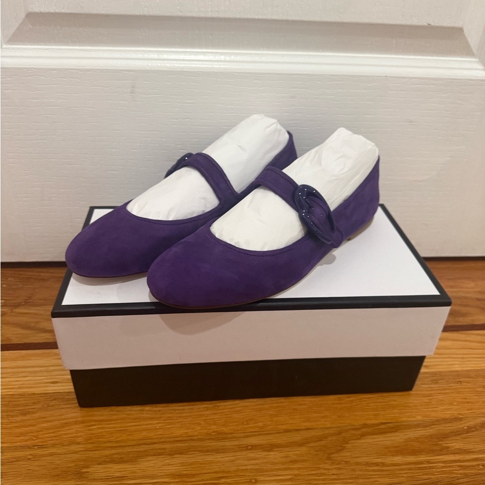 NEVER WORN Larroude Ballet Flats
